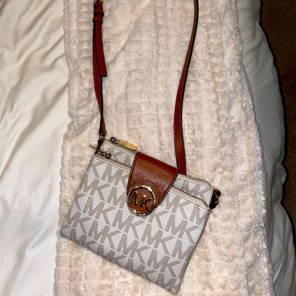 Michael Kors Crossbody Bag
